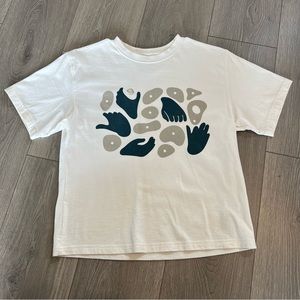 Women’s Mountain Hardware T-shirt